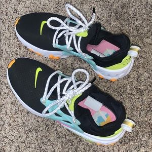 Nike womens prestos